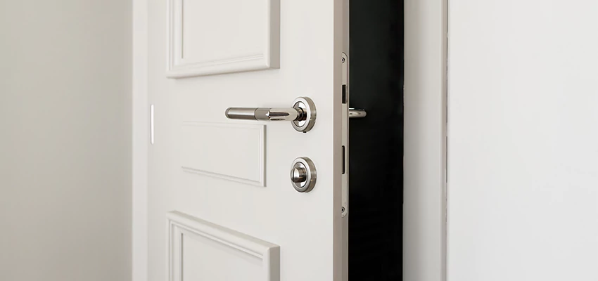 Folding Bathroom Door With Lock Solutions in Pacifica, CA